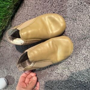 Revolution size 12c jazz shoes